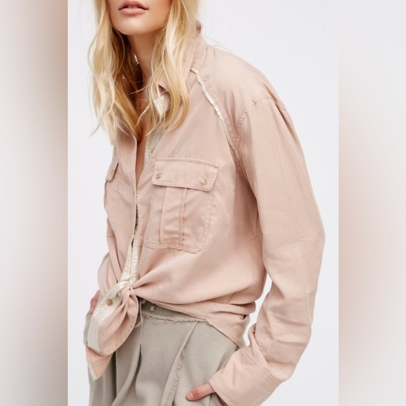 Free People Tops - FREE PEOPLE Off Campus Button Down Top in Cream Size‎ Small